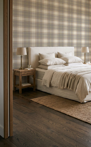 London Tartan in Grey & Olive Wallpaper