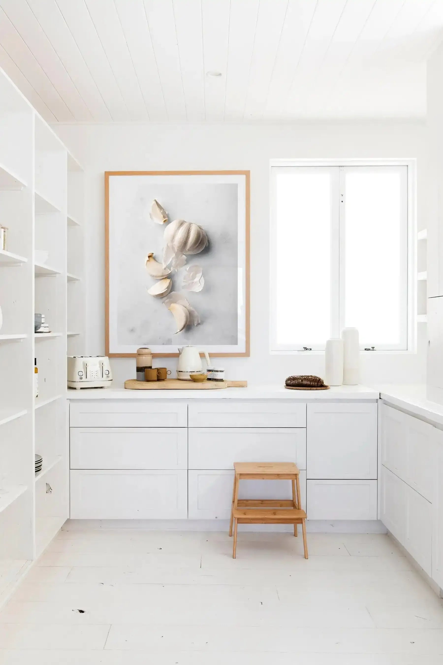 Garlic Art Print-PRINT-Olive et Oriel-Olive et Oriel-Buy-Australian-Art-Prints-Online-with-Olive-et-Oriel-Your-Artwork-Specialists-Austrailia-Decorate-With-Coastal-Photo-Wall-Art-Prints-From-Our-Beach-House-Artwork-Collection-Fine-Poster-and-Framed-Artwork