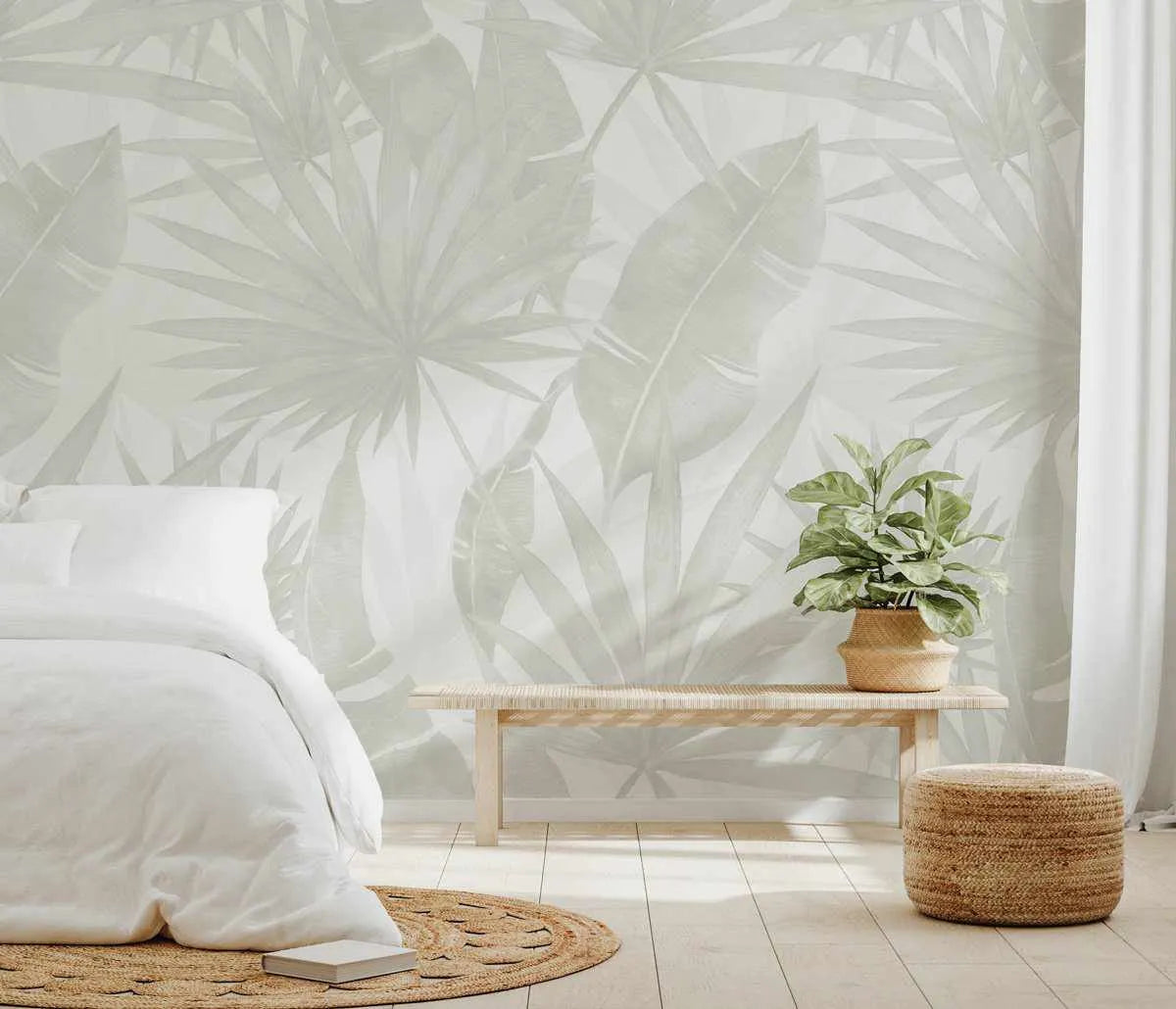 Noosa Palm in Soft Grey Wallpaper - Olive et Oriel