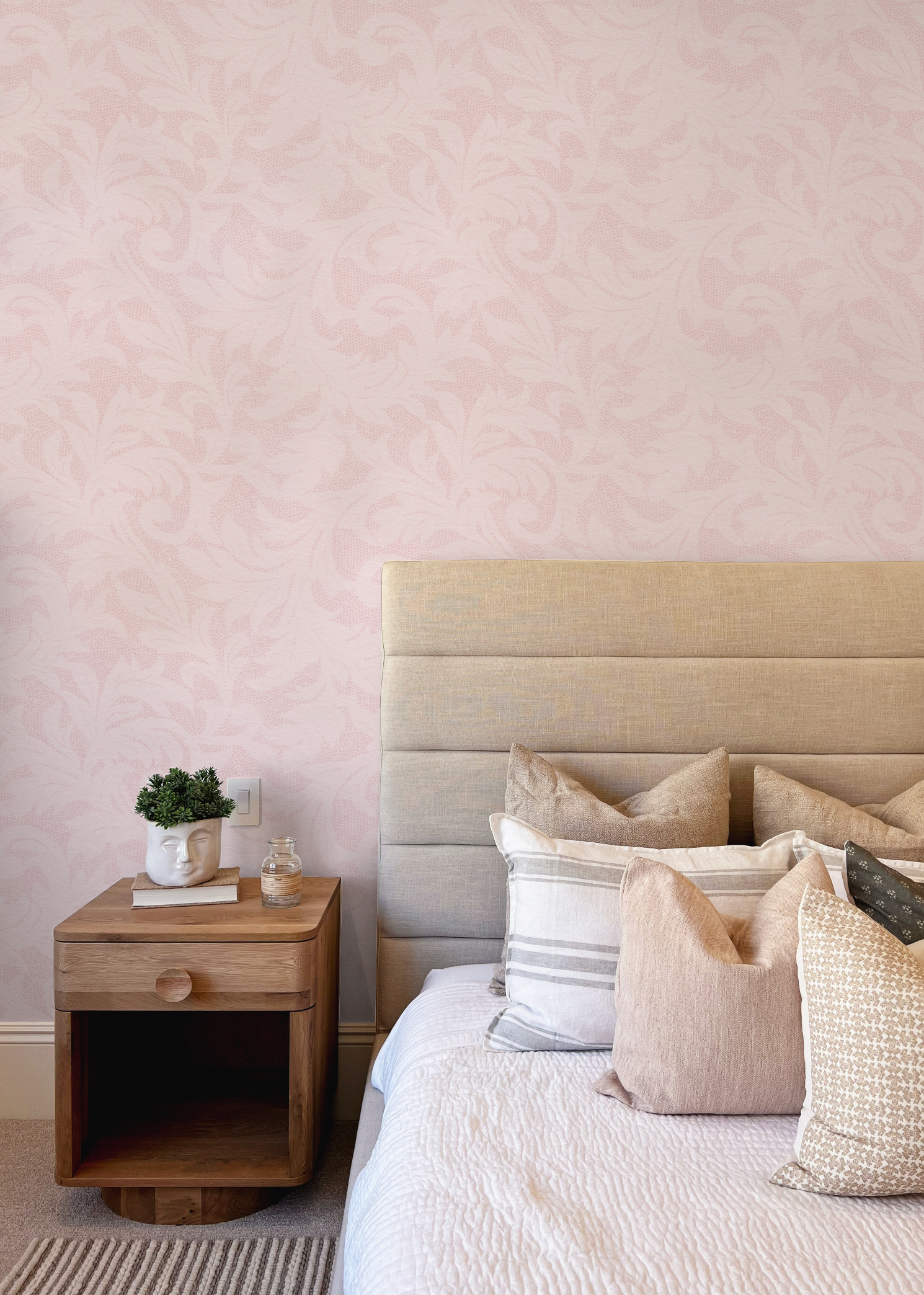 Provence Pink Wallpaper