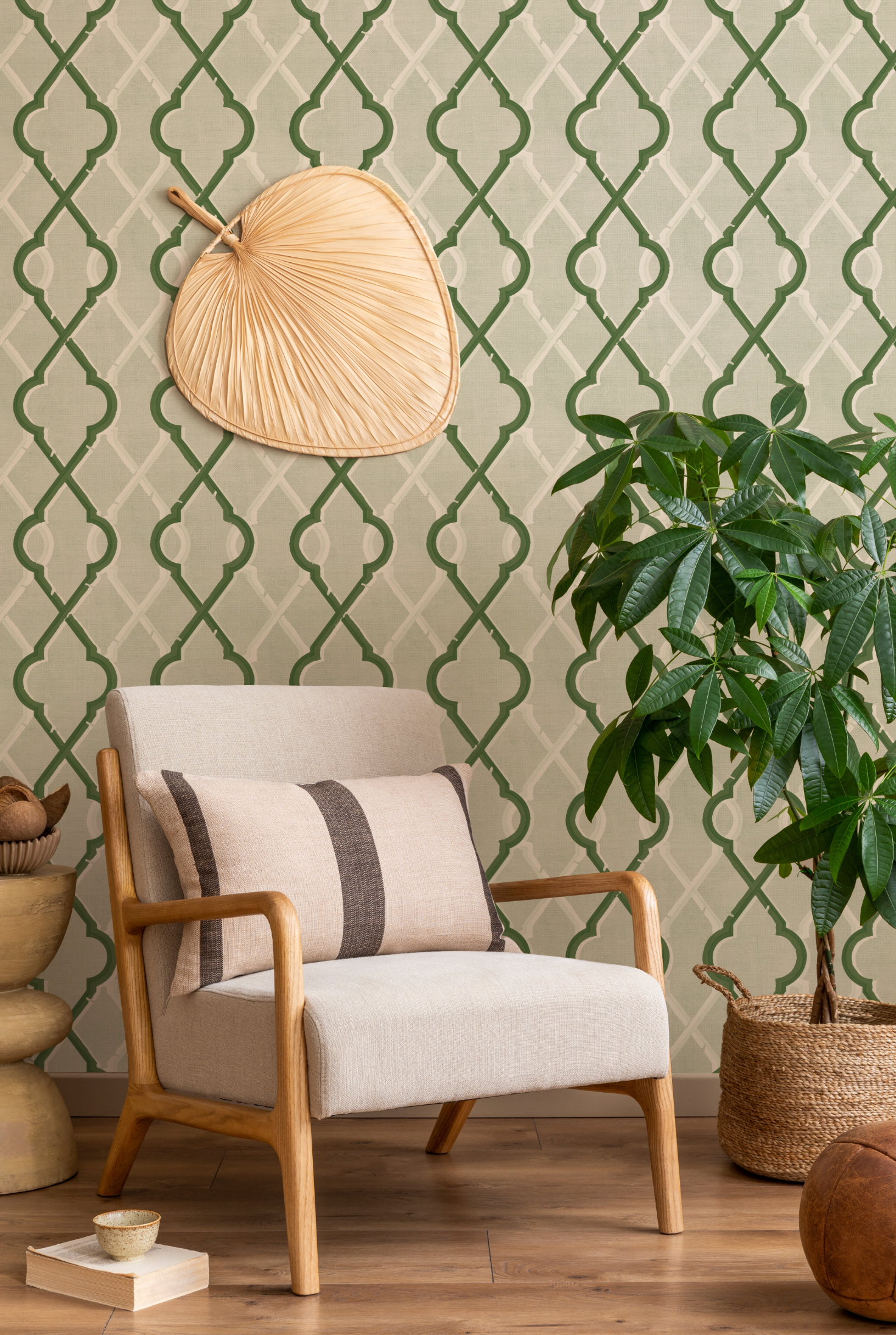 Painted Lattice in Forest Green Wallpaper