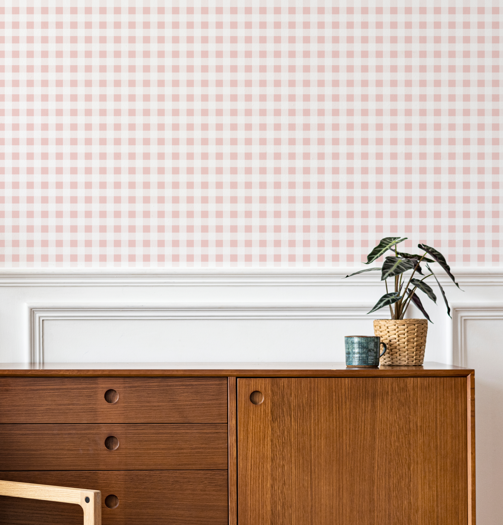 Petite Checkers in Doll Pink Wallpaper