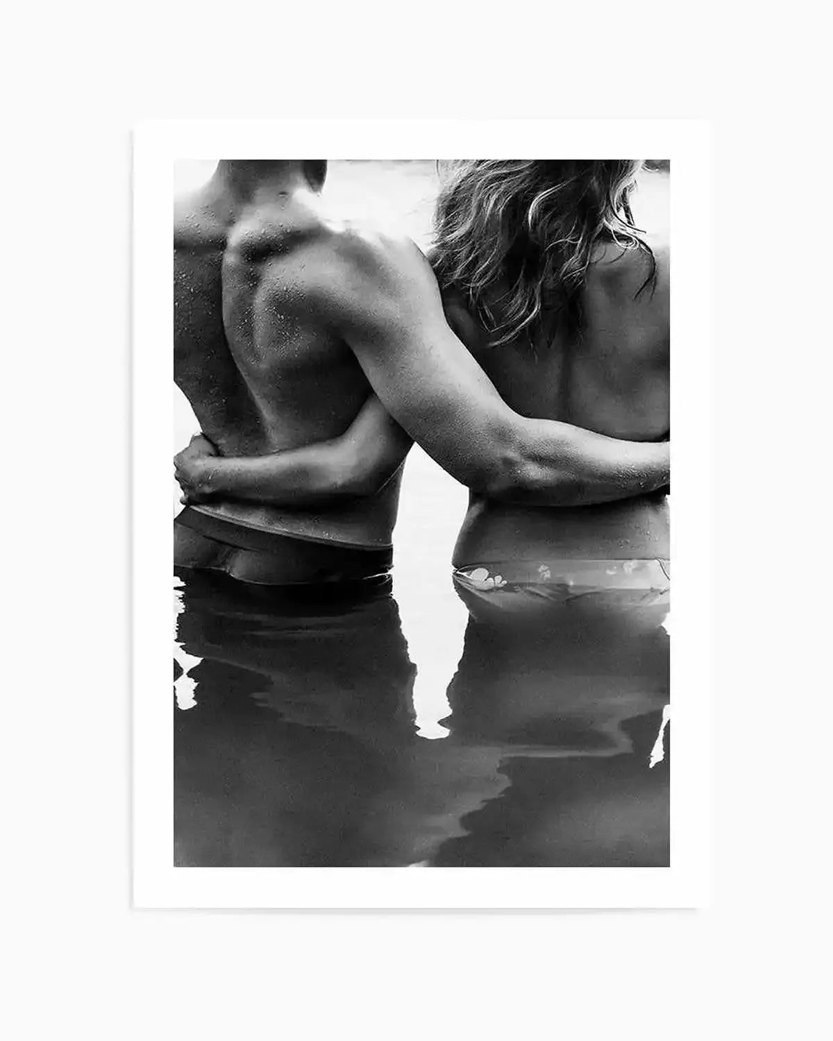 Seaside Lovers Art Print from Olive et Oriel where you can shop wallpaper and artworks online