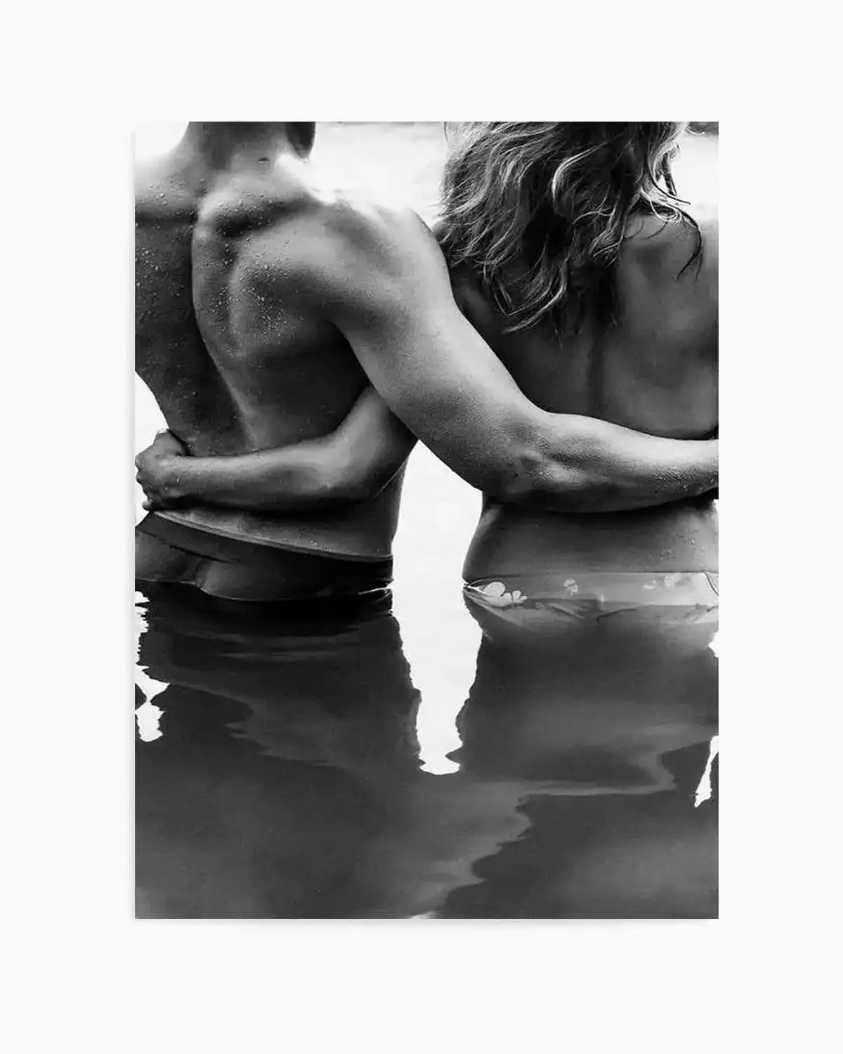 Seaside Lovers Art Print from Olive et Oriel where you can shop wallpaper and artworks online