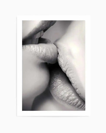 The Kiss Art Print from Olive et Oriel where you can shop wallpaper and artworks online