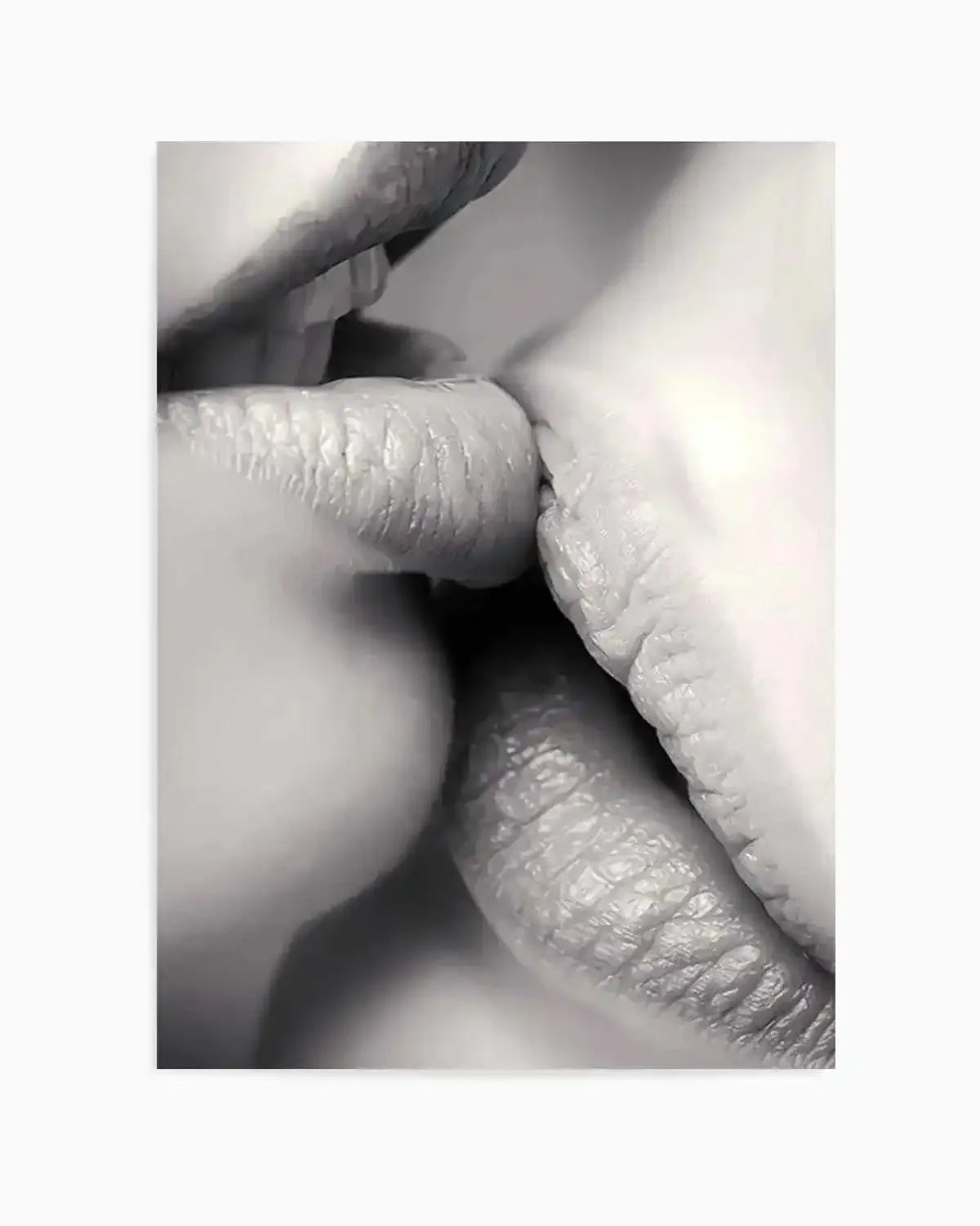 The Kiss Art Print from Olive et Oriel where you can shop wallpaper and artworks online