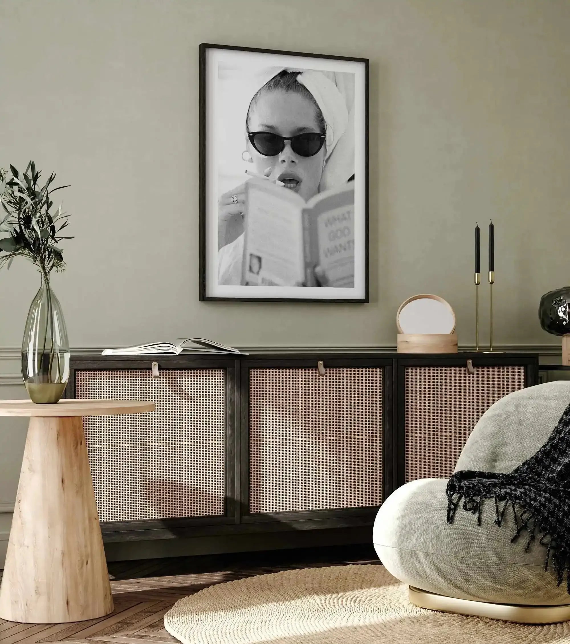 Easy Reading by Mario Stefanelli Art Print-PRINT-Olive et Oriel-Mario Stefanelli-Buy-Australian-Art-Prints-Online-with-Olive-et-Oriel-Your-Artwork-Specialists-Austrailia-Decorate-With-Coastal-Photo-Wall-Art-Prints-From-Our-Beach-House-Artwork-Collection-Fine-Poster-and-Framed-Artwork