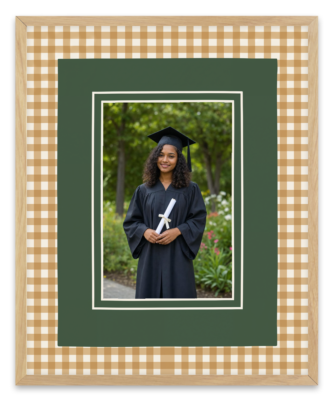 Olive et Oriel custom photo design golden-gingham-print-composition