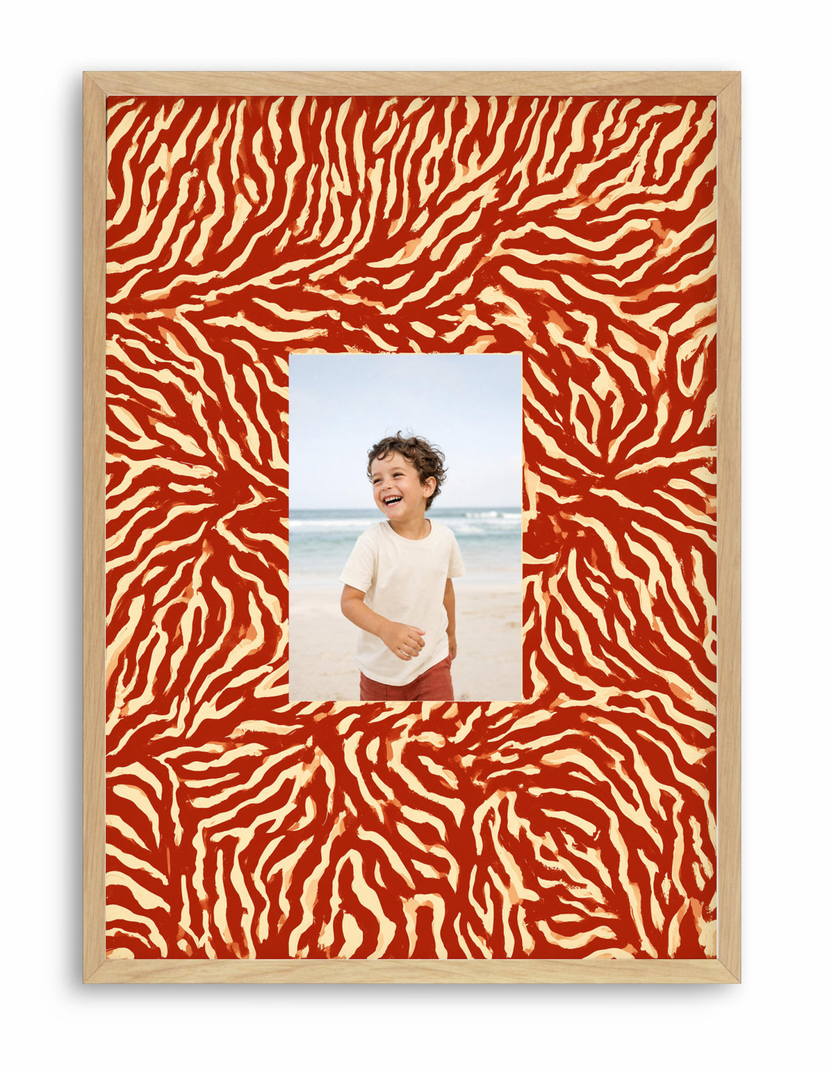 Olive et Oriel original photo-design asset b2-rust-stripe-print-portrait-composition
