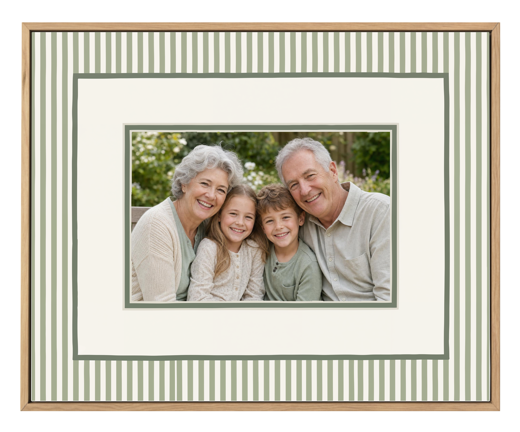 Olive et Oriel custom photo design sage-stripe-canvas-composition