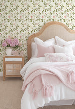 Vintage Rose on Cream Wallpaper