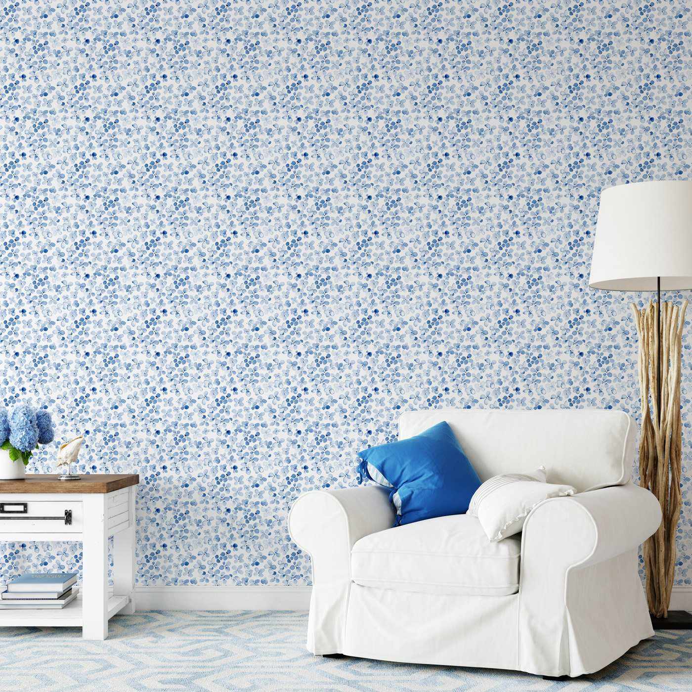 Hamptons Hydrangea Wallpaper - Olive et Oriel