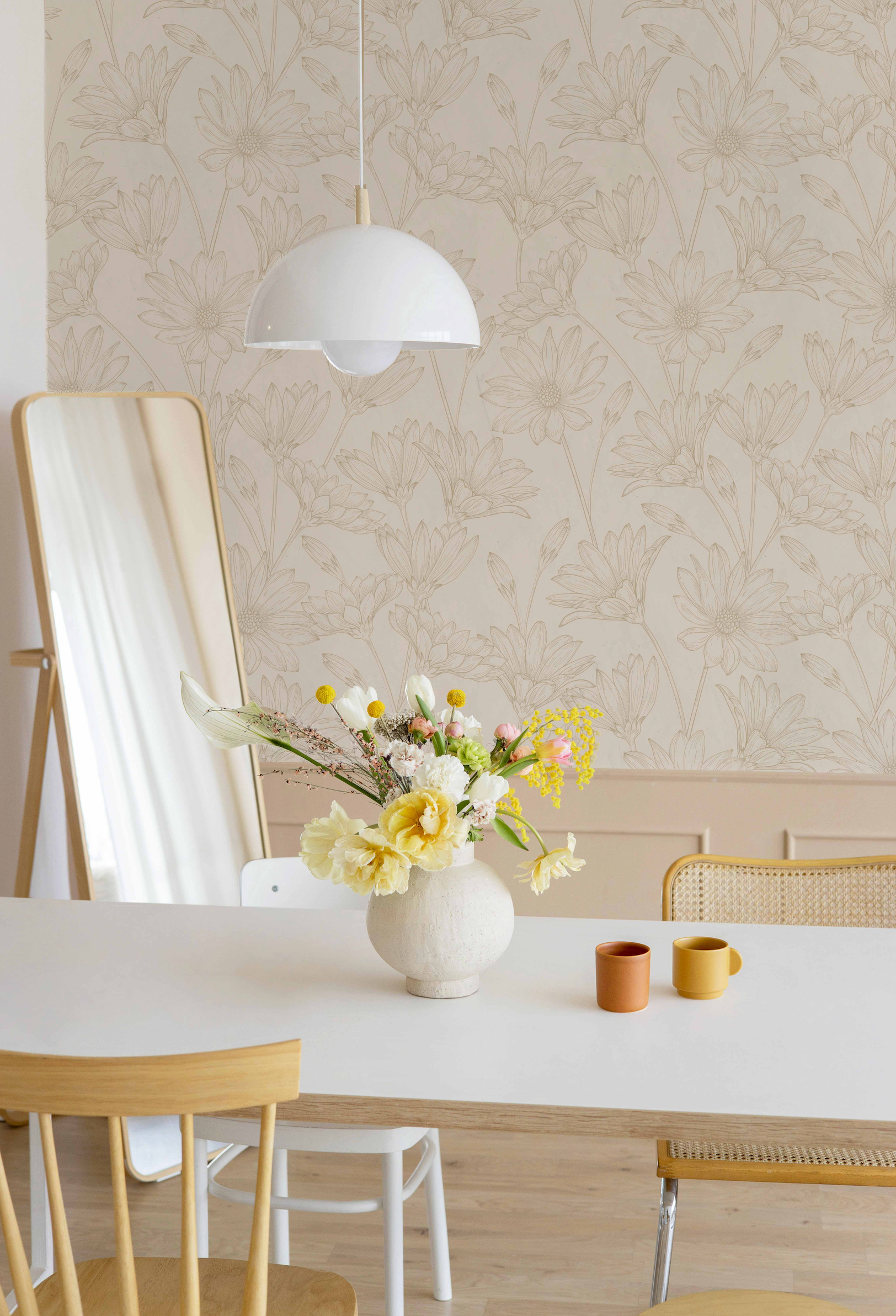 Field Flower Beige Wallpaper