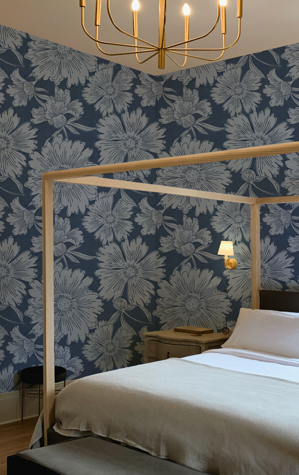 Luxe Country Floral Navy Wallpaper