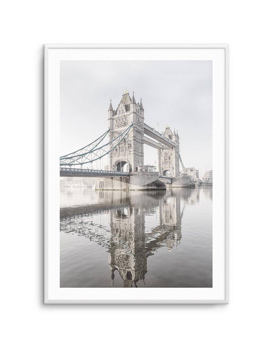 Across the Thames, London Art Print-PRINT-Olive et Oriel-Olive et Oriel-A5 | 5.8" x 8.3" | 14.8 x 21cm-Unframed Art Print-With White Border-Buy-Australian-Art-Prints-Online-with-Olive-et-Oriel-Your-Artwork-Specialists-Austrailia-Decorate-With-Coastal-Photo-Wall-Art-Prints-From-Our-Beach-House-Artwork-Collection-Fine-Poster-and-Framed-Artwork