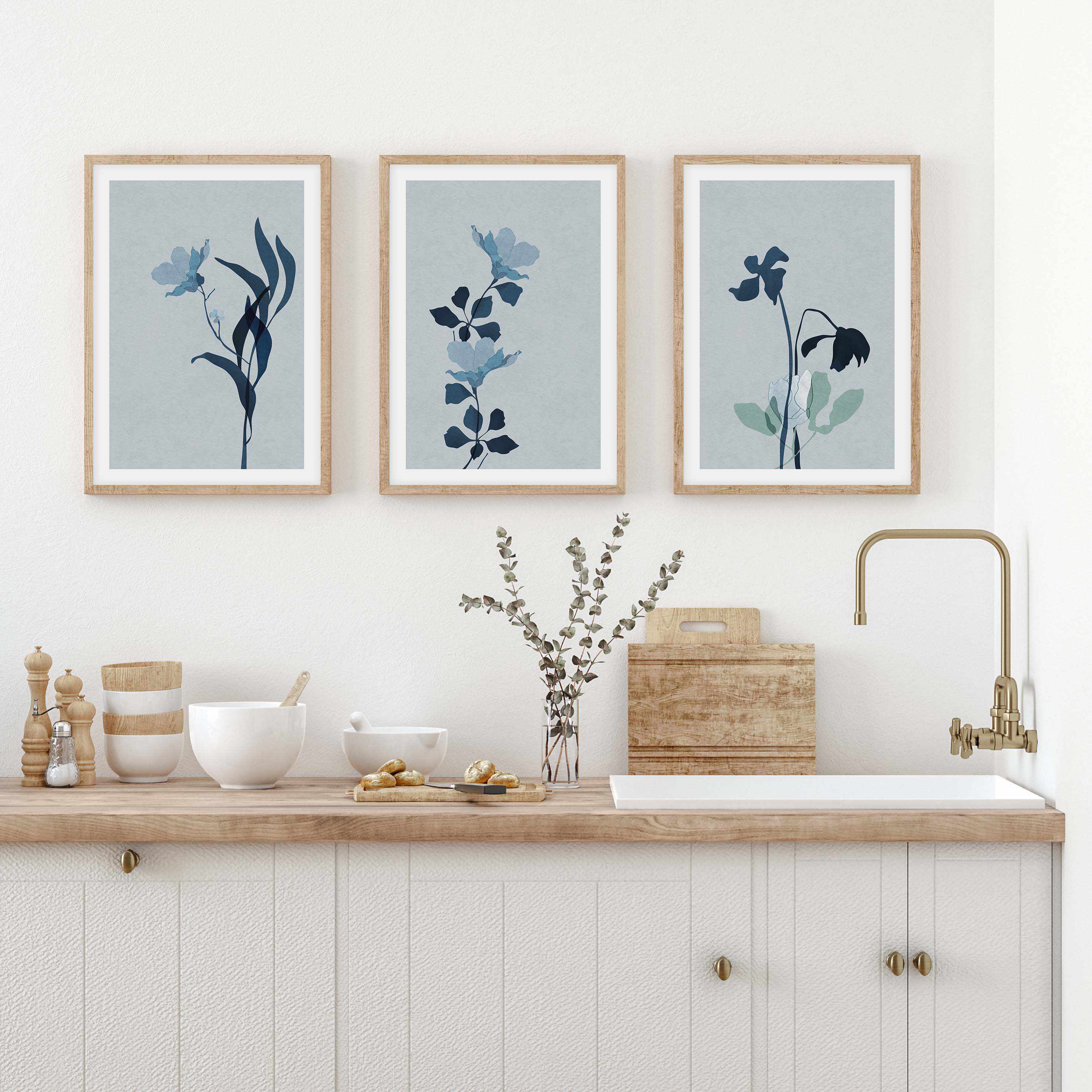 Fleur Graphique I | Blue Art Print-PRINT-Olive et Oriel-Olive et Oriel-Buy-Australian-Art-Prints-Online-with-Olive-et-Oriel-Your-Artwork-Specialists-Austrailia-Decorate-With-Coastal-Photo-Wall-Art-Prints-From-Our-Beach-House-Artwork-Collection-Fine-Poster-and-Framed-Artwork