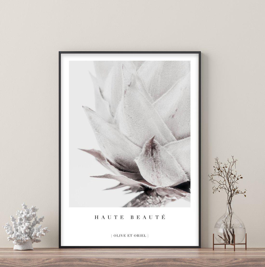 Haute Beaute | King Protea Art Print-PRINT-Olive et Oriel-Olive et Oriel-Buy-Australian-Art-Prints-Online-with-Olive-et-Oriel-Your-Artwork-Specialists-Austrailia-Decorate-With-Coastal-Photo-Wall-Art-Prints-From-Our-Beach-House-Artwork-Collection-Fine-Poster-and-Framed-Artwork